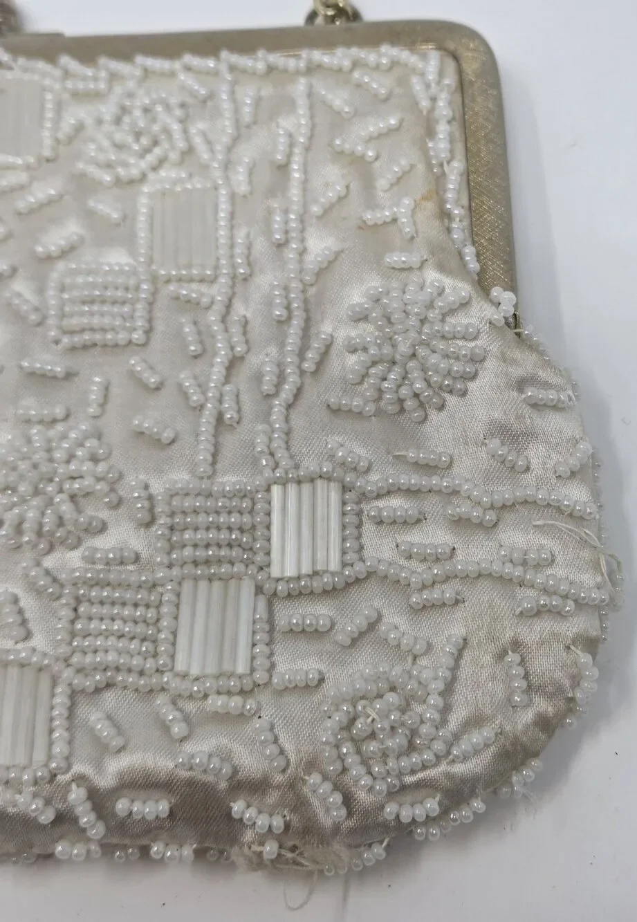 Vintage La Regale Beaded Evening Purse‎ Ivory Satin Kiss Lock Hong Kong Wedding